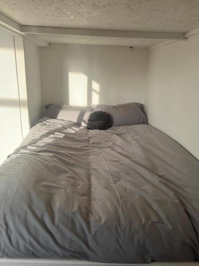 Lovely First Floor Flat-2 ロンドン エクステリア 写真